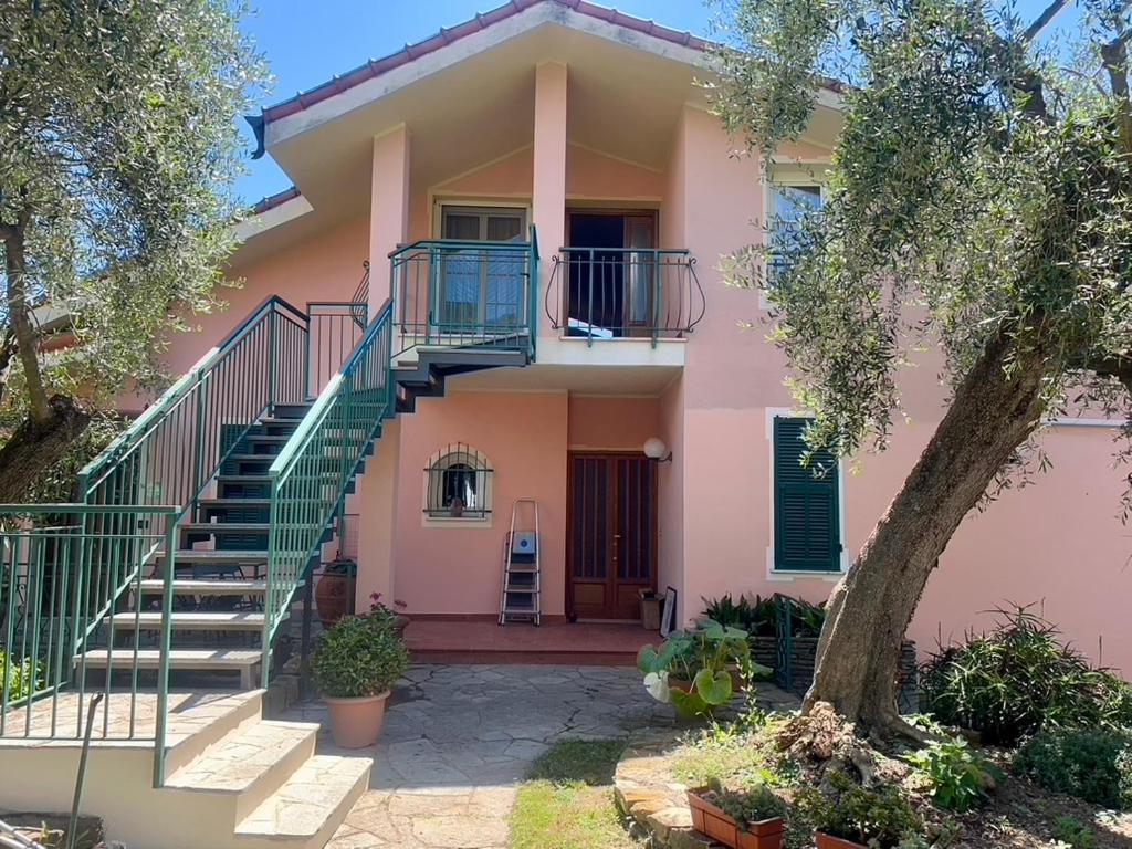 Agriturismo Ada Musso Ss Diano Borello Luaran gambar