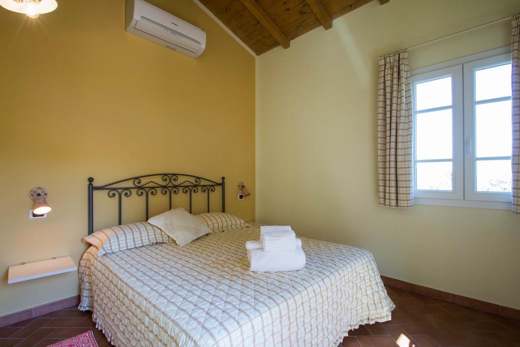 Agriturismo Ada Musso Ss Diano Borello Bilik gambar